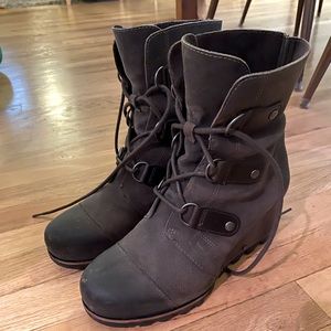 Joan Of Arctic™ Leather Wedge Boot